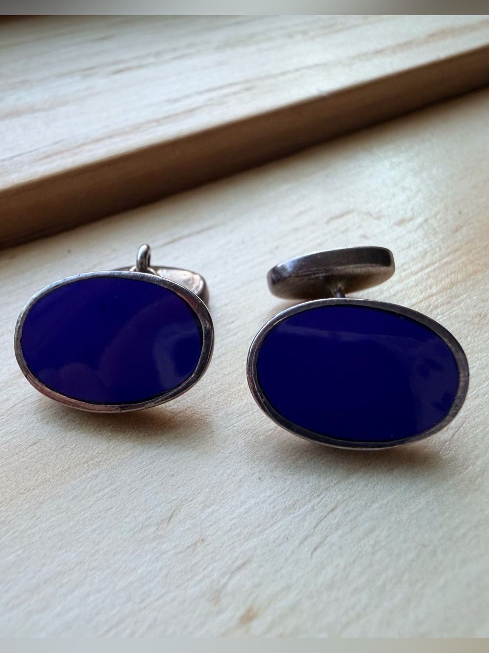 .925 Sterling Silver & Blue Enamel Oval Men’s Chain Back  Cufflinks